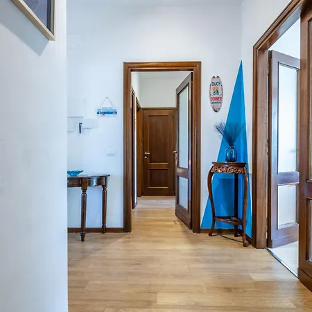 Apartment Primaverammare By Pleiades