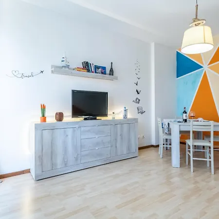 Apartment Primaverammare By Pleiades