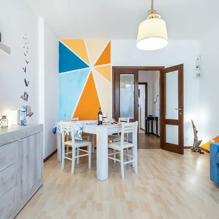 Apartment Primaverammare By Pleiades Livorno