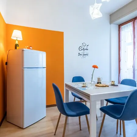 Primaverammare By Pleiades Apartment